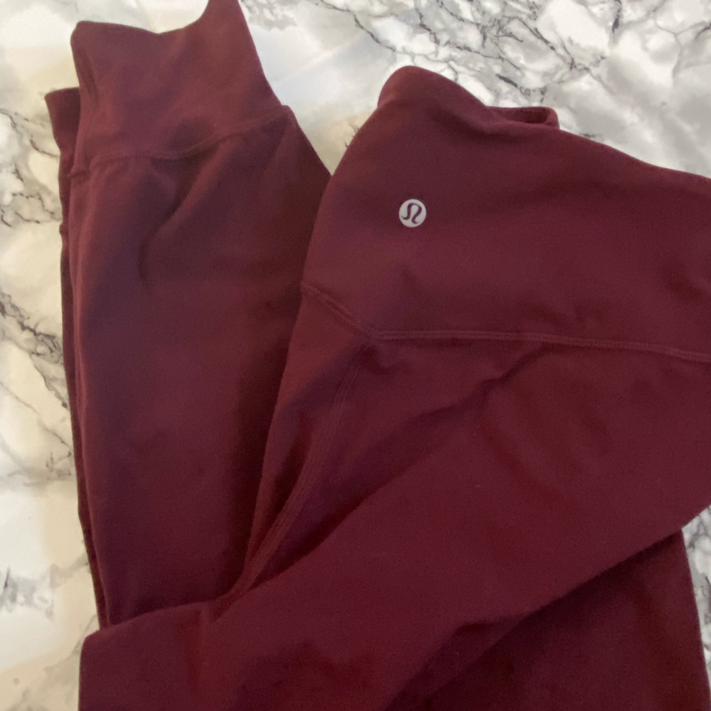 Lululemon align jogger in maroon